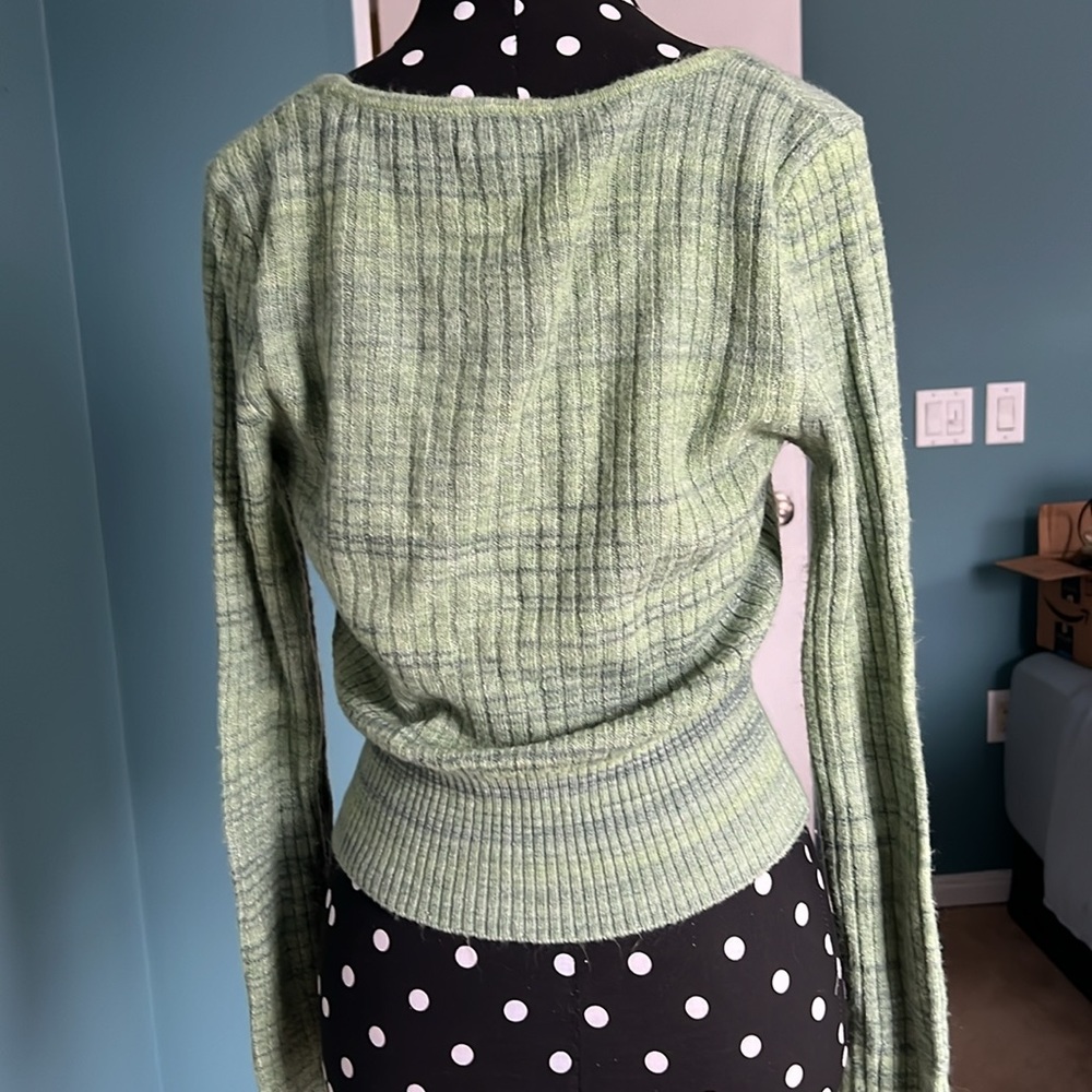 American Eagle crop sweater - Picture 4 of 4